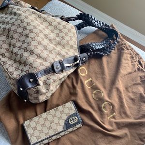 Gucci bag and wallet